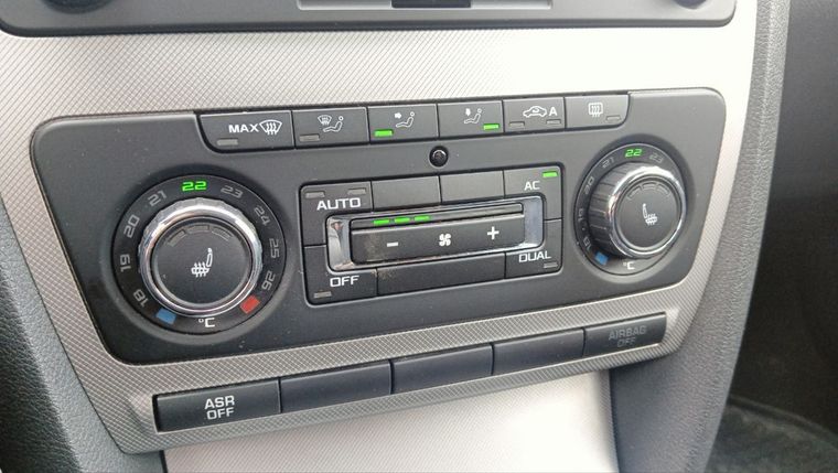 Skoda Octavia 2013 года, 262 145 км - вид 11