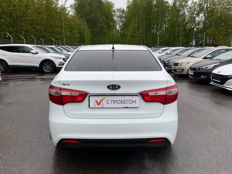 KIA Rio 2012 года, 236 874 км - вид 4
