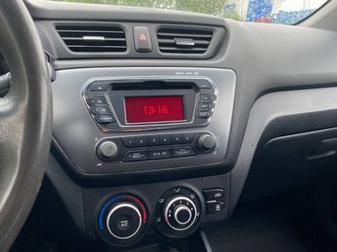 KIA Rio 2012 года, 236 874 км - вид 12