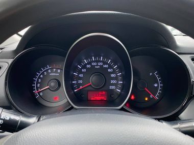 KIA Rio 2012 года, 236 874 км - вид 8