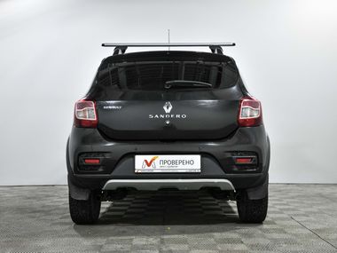 Renault Sandero Stepway 2018 года, 107 213 км - вид 6