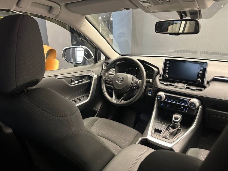 Toyota RAV4 2021 года, 52 516 км - вид 12
