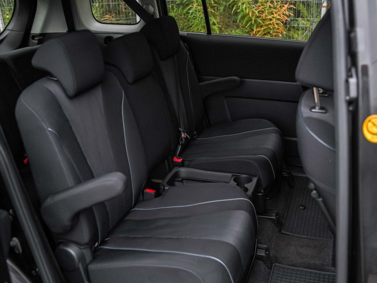 Mazda 5 2011 года, 124 000 км - вид 11