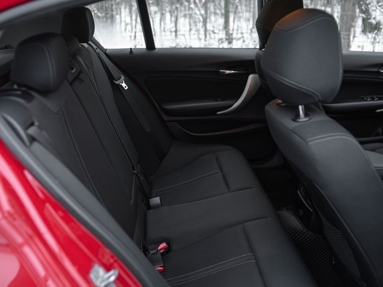 BMW 1 серия 2018 года, 151 310 км - вид 11