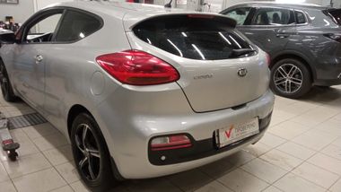 Kia Ceed 2013 года, 215 974 км - вид 4