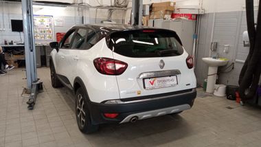 Renault Kaptur 2017 года, 157 846 км - вид 4