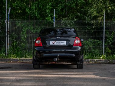 Ford Focus 2011 года, 264 532 км - вид 4