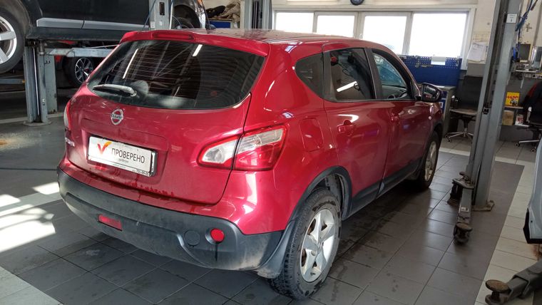 Nissan Qashqai 2013 года, 142 311 км - вид 3