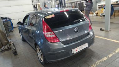 Hyundai i30 2009 года, 249 621 км - вид 4