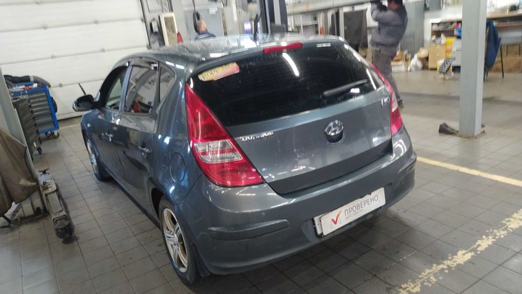 Hyundai i30 2009 года, 249 621 км - вид 4