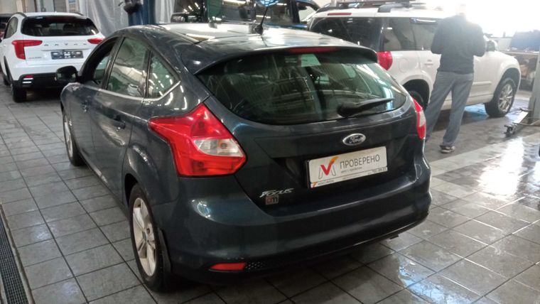 Ford Focus 2012 года, 160 000 км - вид 5