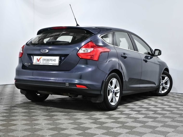 Ford Focus 2012 года, 160 000 км - вид 5