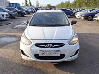 Hyundai Solaris 2012 года, 151 969 км - вид 3