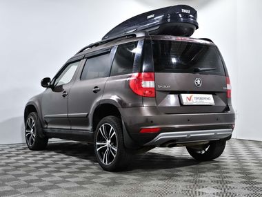 Skoda Yeti 2015 года, 242 340 км - вид 6