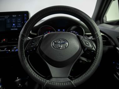 Toyota C-HR 2020 года, 54 435 км - вид 9