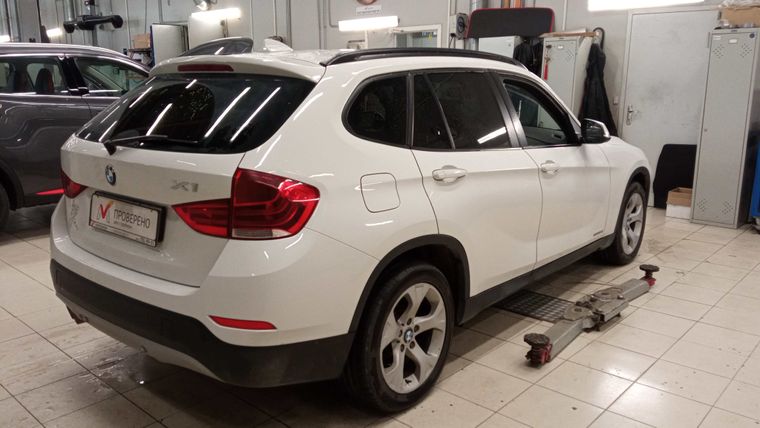 BMW X1 2013 года, 171 000 км - вид 3