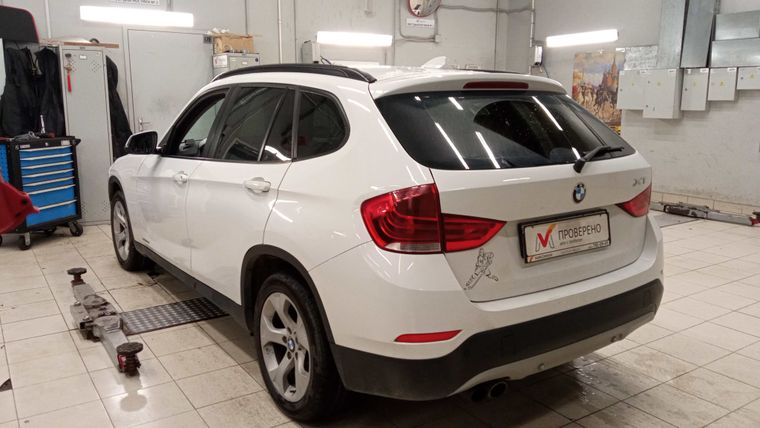 BMW X1 2013 года, 171 000 км - вид 4