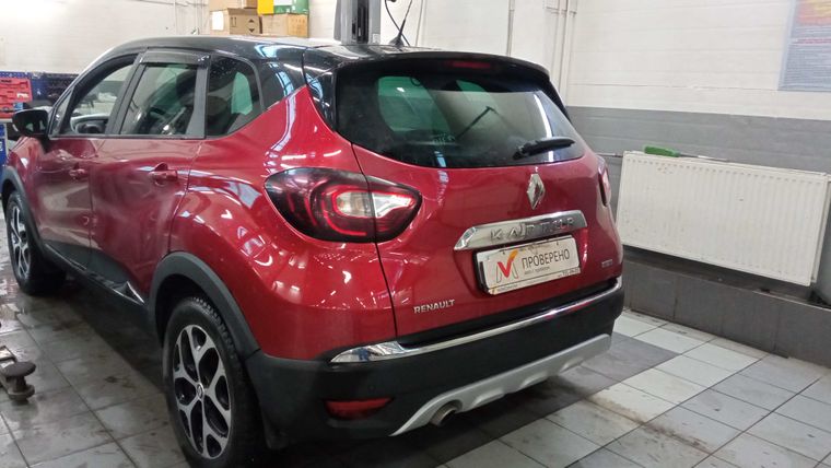Renault Kaptur 2020 года, 117 470 км - вид 4