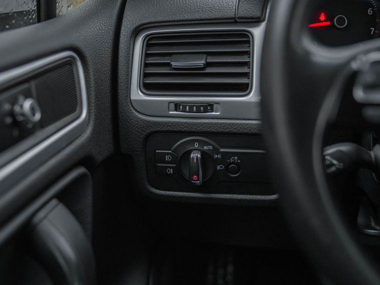 Volkswagen Touareg 2014 года, 159 291 км - вид 9