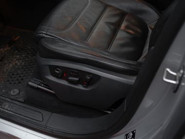 Volkswagen Touareg 2014 года, 159 291 км - вид 13