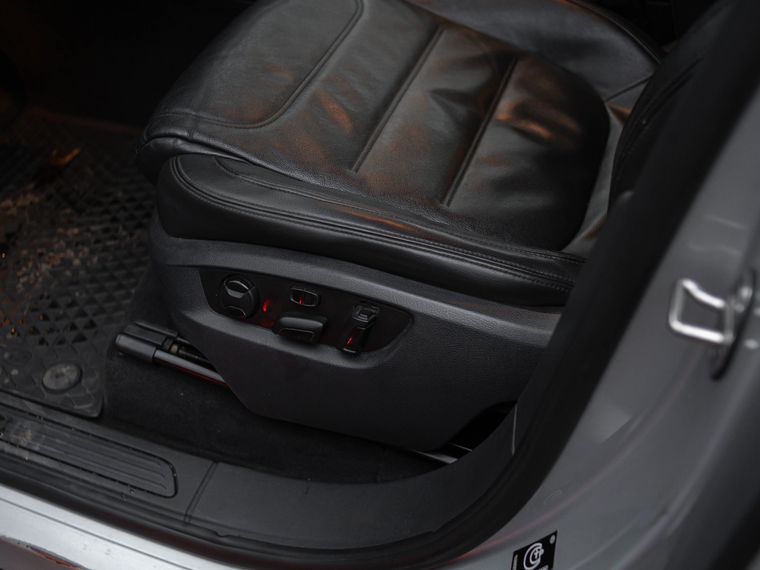 Volkswagen Touareg 2014 года, 159 291 км - вид 13