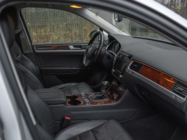 Volkswagen Touareg 2014 года, 159 291 км - вид 15