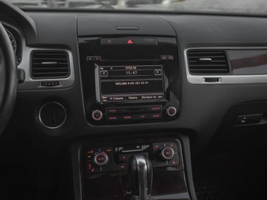Volkswagen Touareg 2014 года, 159 291 км - вид 6