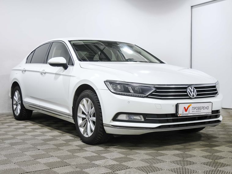 Volkswagen Passat 2016 года, 153 225 км - вид 3