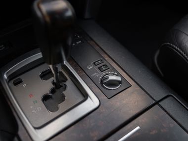 Toyota Land Cruiser 2012 года, 260 618 км - вид 13