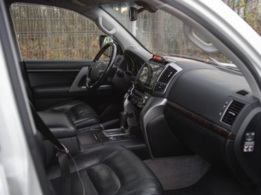 Toyota Land Cruiser 2012 года, 260 618 км - вид 20