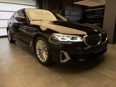 BMW 5 серия 2021 года, 37 714 км - вид 3