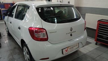 Renault Sandero 2017 года, 164 259 км - вид 3
