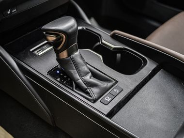 Lexus ES 2024 года, 5 701 км - вид 11