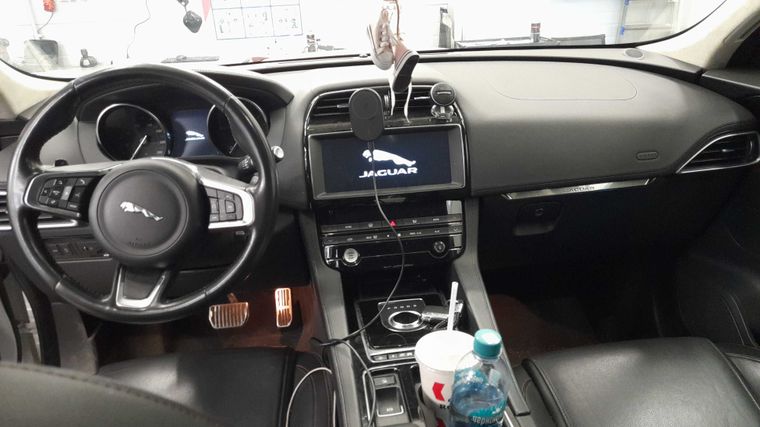Jaguar F-Pace 2019 года, 123 000 км - вид 5