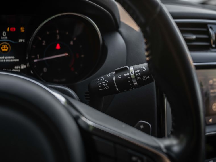 Jaguar F-Pace 2019 года, 123 000 км - вид 8