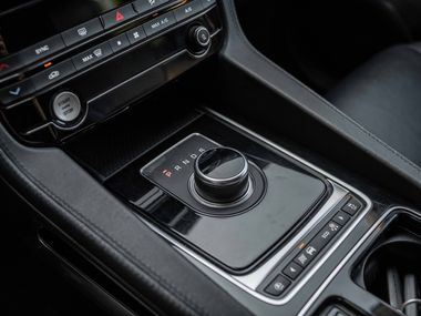 Jaguar F-Pace 2019 года, 123 000 км - вид 11