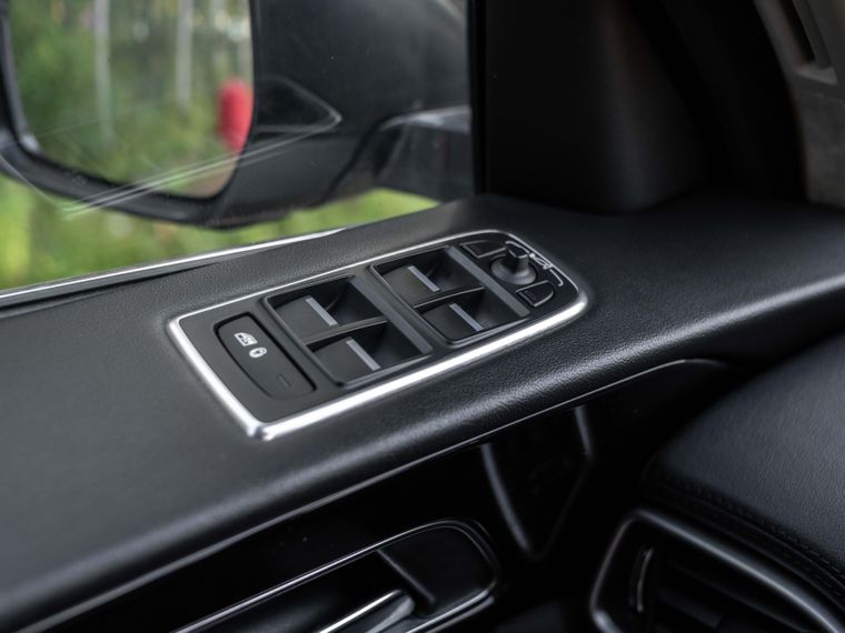 Jaguar F-Pace 2019 года, 123 000 км - вид 12