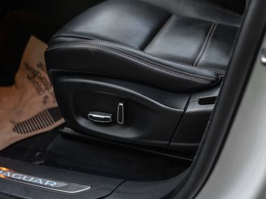 Jaguar F-Pace 2019 года, 123 000 км - вид 13