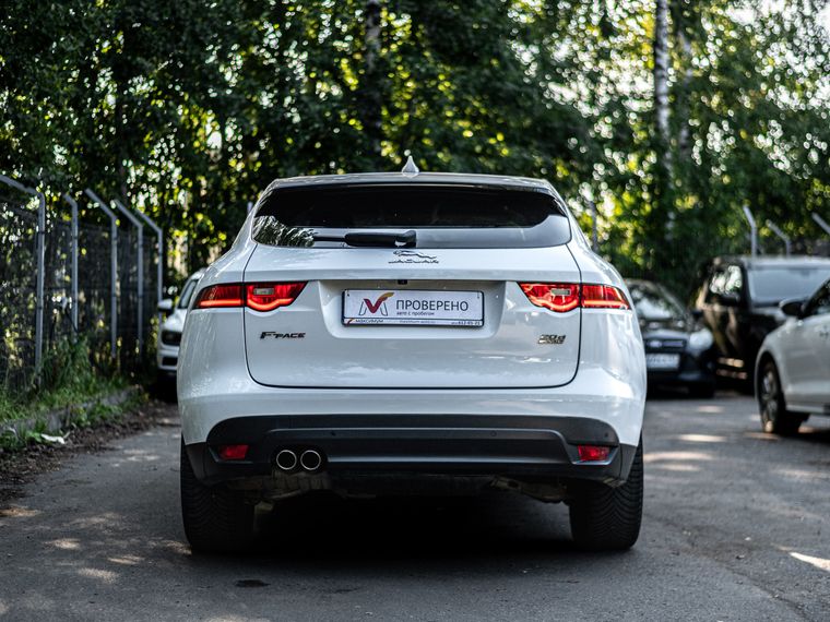 Jaguar F-Pace 2019 года, 123 000 км - вид 4