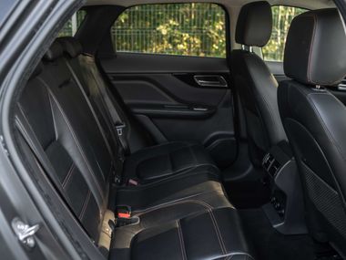 Jaguar F-Pace 2019 года, 123 000 км - вид 14
