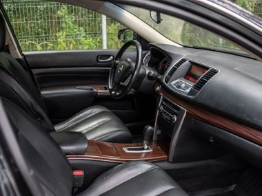 Nissan Teana 2010 года, 203 000 км - вид 14