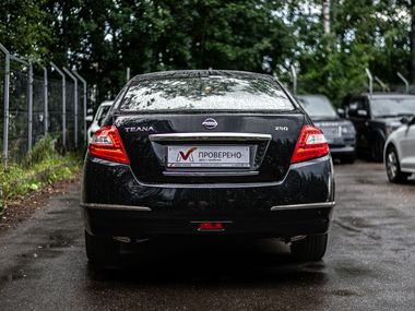 Nissan Teana 2010 года, 203 000 км - вид 4