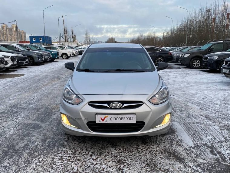 Hyundai Solaris 2014 года, 65 999 км - вид 3