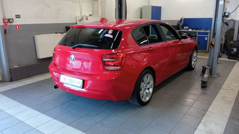 BMW 1 серия 2012 года, 155 883 км - вид 3