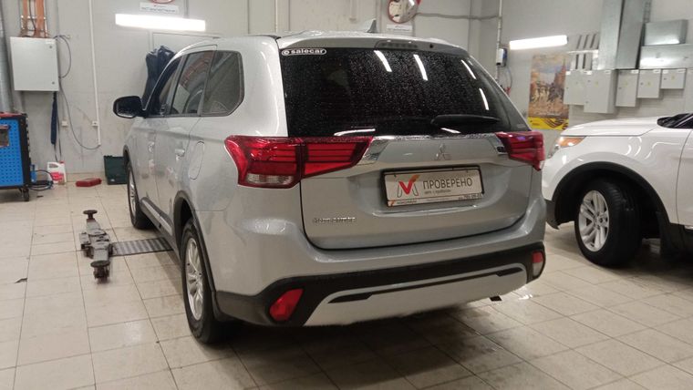 Mitsubishi Outlander 2021 года, 74 301 км - вид 5