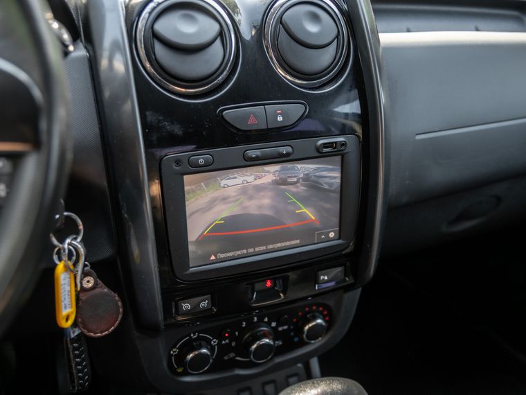 Renault Duster 2016 года, 107 637 км - вид 8