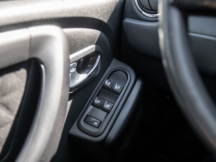 Renault Duster 2016 года, 107 637 км - вид 9