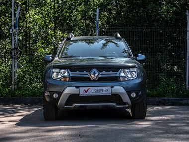 Renault Duster 2016 года, 107 637 км - вид 3