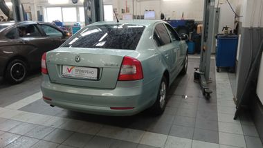 Skoda Octavia 2013 года, 273 814 км - вид 3
