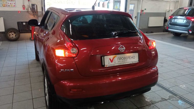 Nissan Juke 2012 года, 96 356 км - вид 4